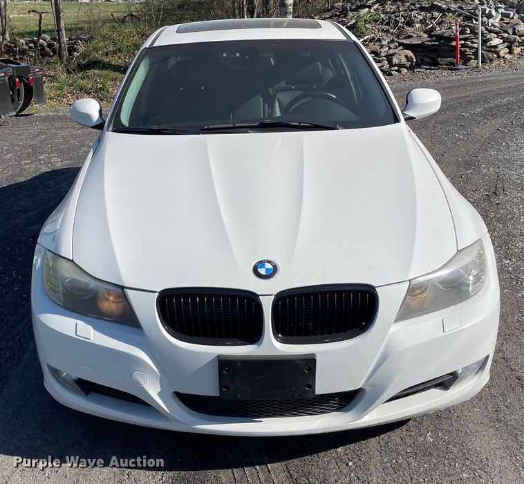 image for item OG9909 2011 BMW 328i 