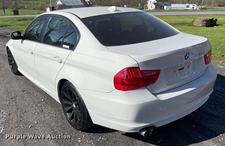 image for item OG9909 2011 BMW 328i 