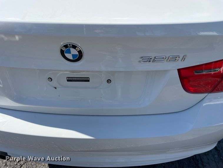 image for item OG9909 2011 BMW 328i 