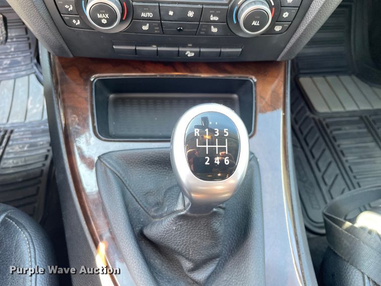 image for item OG9909 2011 BMW 328i 