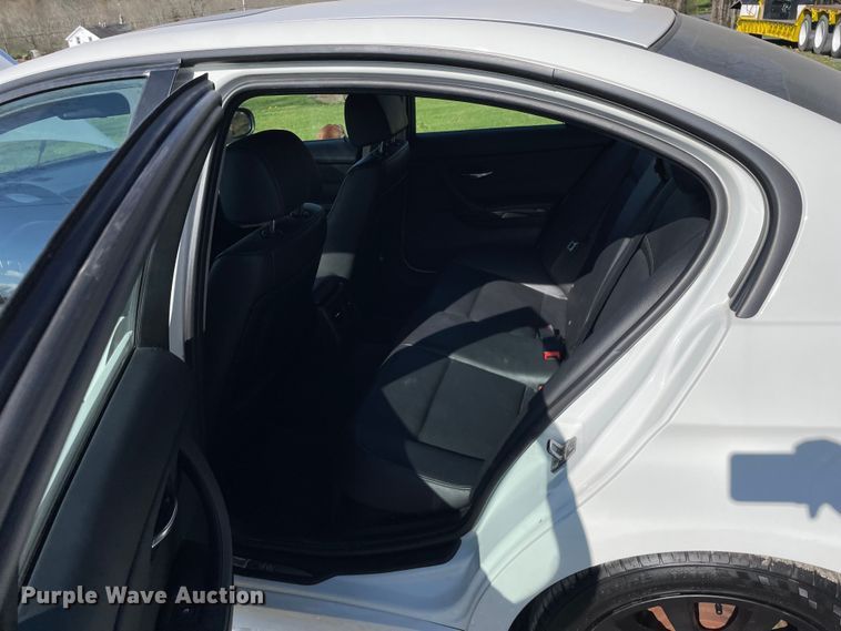 image for item OG9909 2011 BMW 328i 