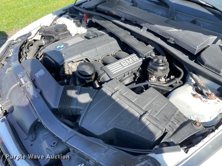 image for item OG9909 2011 BMW 328i 