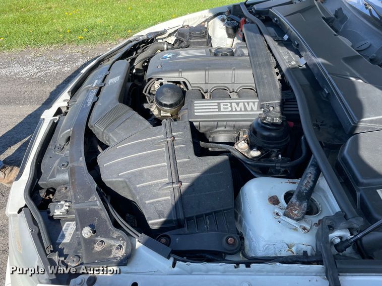 image for item OG9909 2011 BMW 328i 