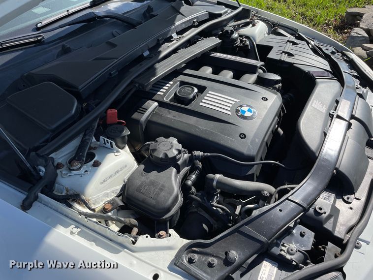 image for item OG9909 2011 BMW 328i 