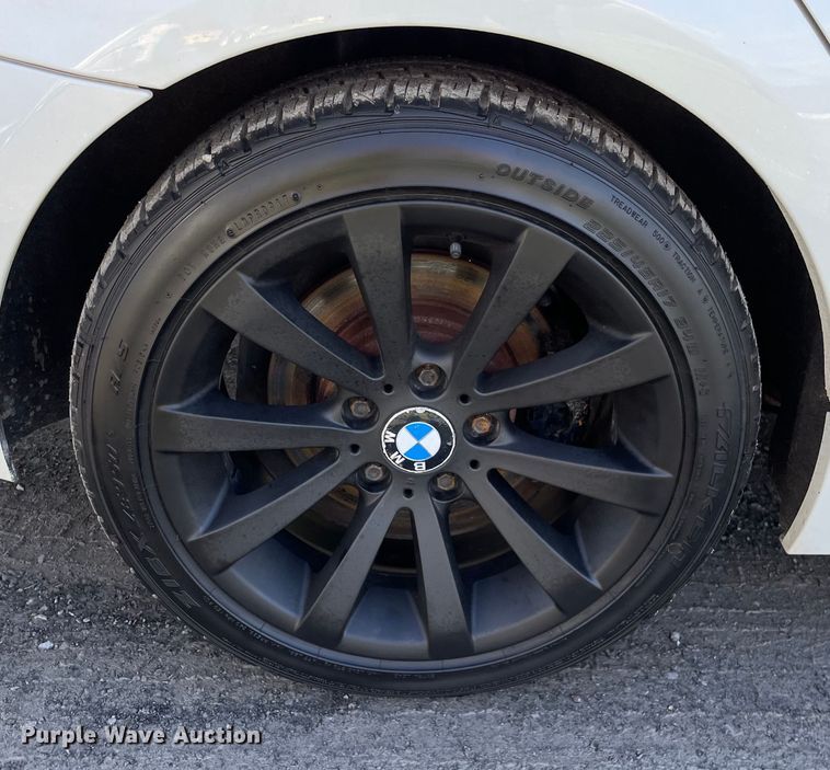 image for item OG9909 2011 BMW 328i 