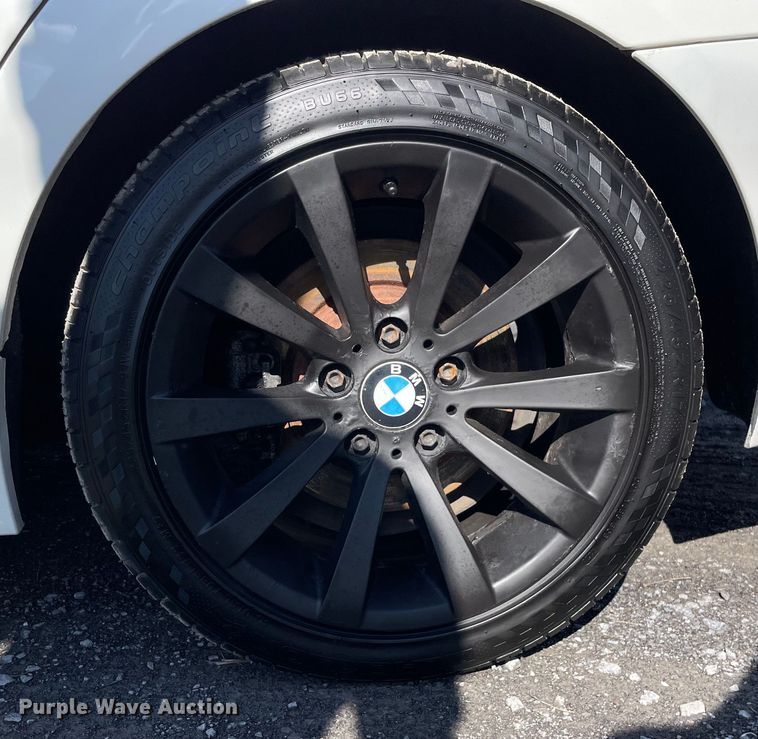 image for item OG9909 2011 BMW 328i 