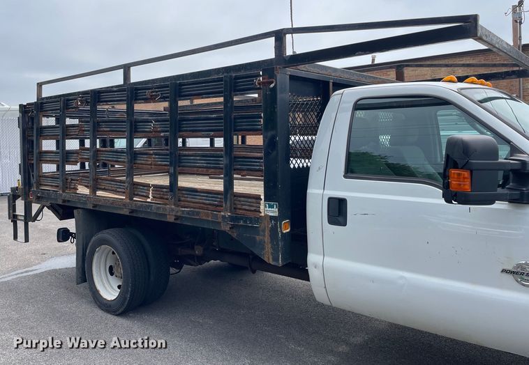 image for item OG9915 2014 Ford  F450XL Superduty  flatbed truck