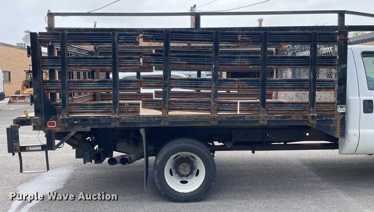 image for item OG9915 2014 Ford  F450XL Superduty  flatbed truck