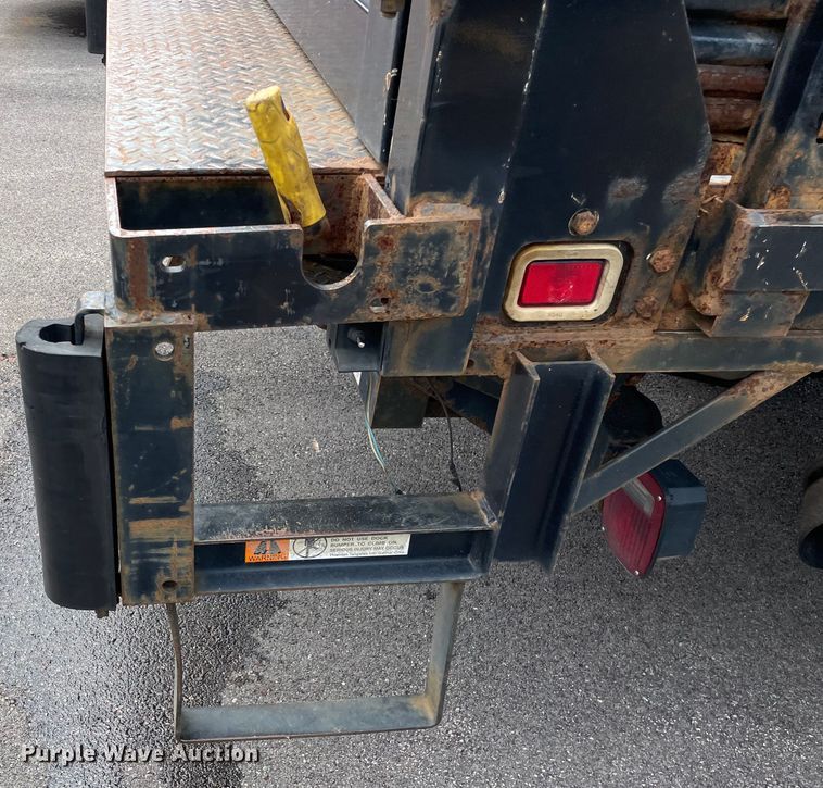 image for item OG9915 2014 Ford  F450XL Superduty  flatbed truck