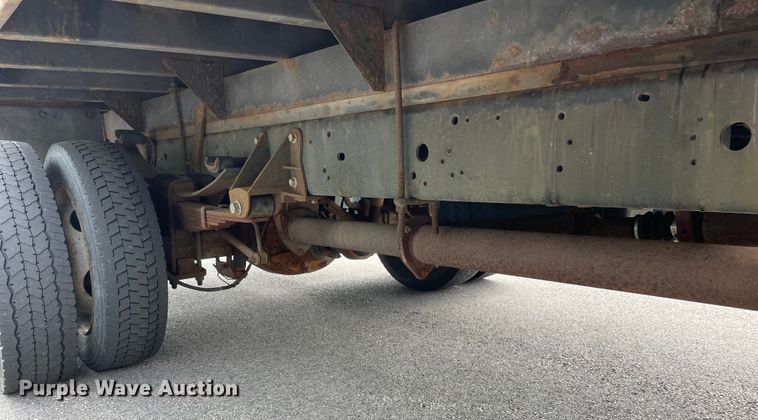 image for item OG9915 2014 Ford  F450XL Superduty  flatbed truck