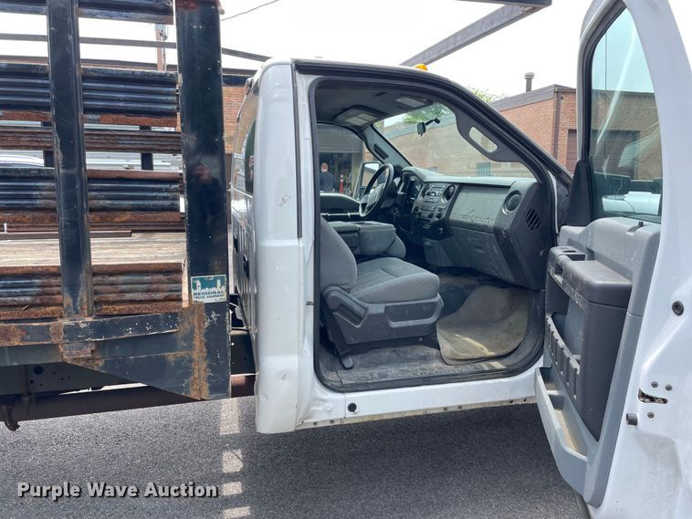 image for item OG9915 2014 Ford  F450XL Superduty  flatbed truck