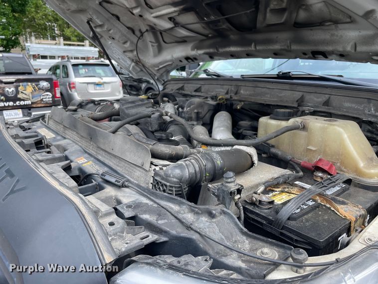 image for item OG9915 2014 Ford  F450XL Superduty  flatbed truck