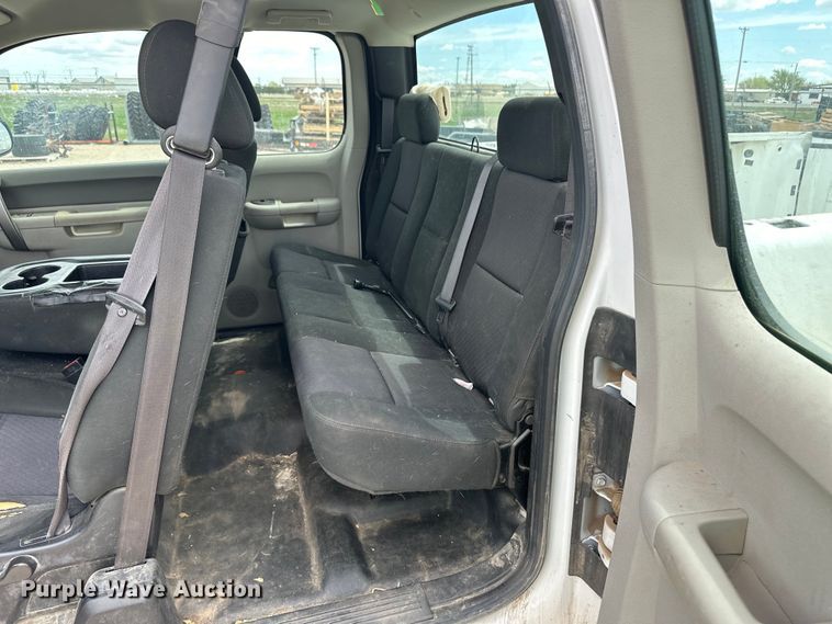 image for item OI9059 2012 GMC Sierra 1500 Ext. Cab pickup truck