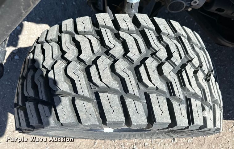 image for item OI9063 2023 John Deere XUV835R utility vehicle