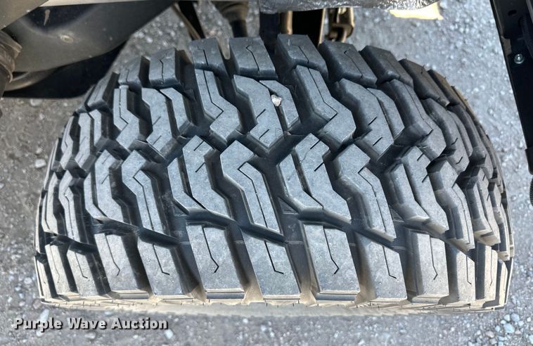 image for item OI9063 2023 John Deere XUV835R utility vehicle