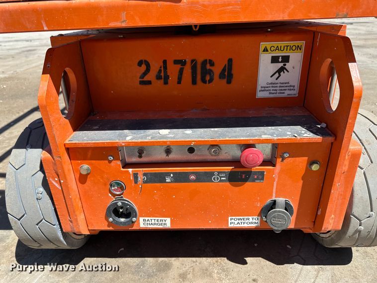 image for item OI9071 2020 Snorkel TM16E scissor lift