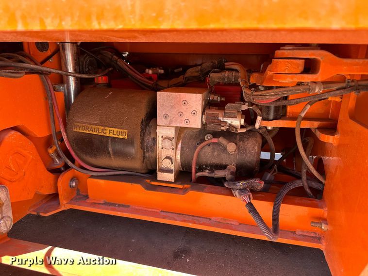 image for item OI9071 2020 Snorkel TM16E scissor lift