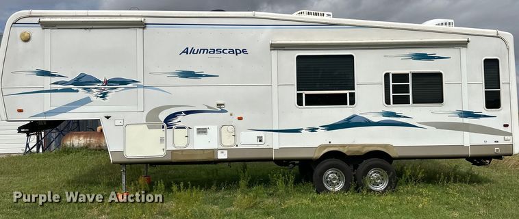 image for item OI9073 2005 Holiday Rambler Alumascape camper