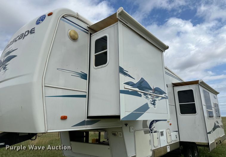 image for item OI9073 2005 Holiday Rambler Alumascape camper