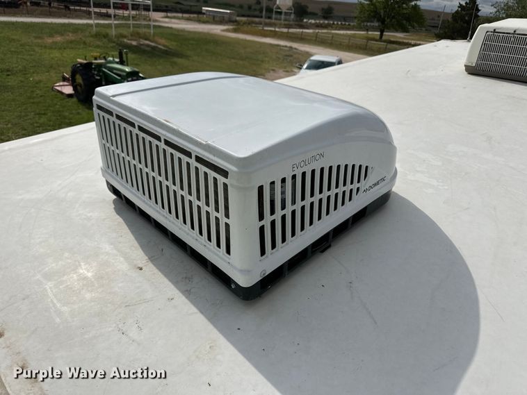 image for item OI9073 2005 Holiday Rambler Alumascape camper