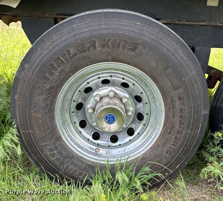 image for item OI9073 2005 Holiday Rambler Alumascape camper