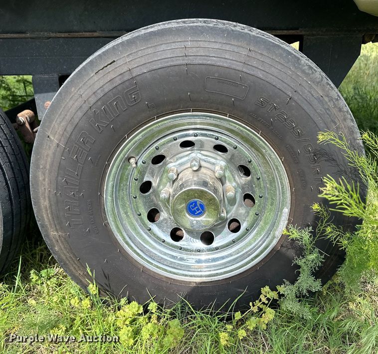 image for item OI9073 2005 Holiday Rambler Alumascape camper