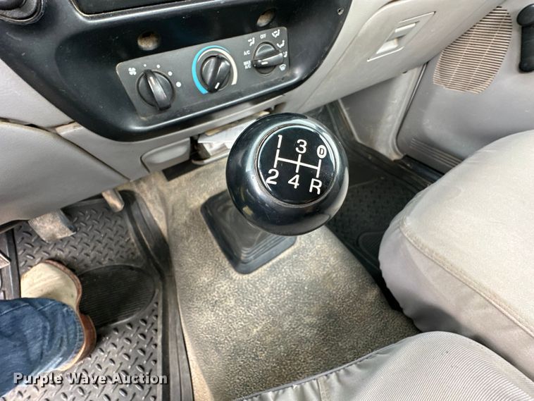 image for item OI9097 1996 Ford Ranger XL pickup truck