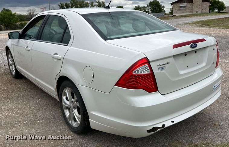 image for item OI9099 2012 Ford Fusion SE 