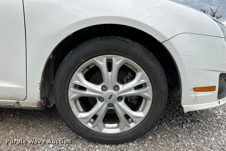 image for item OI9099 2012 Ford Fusion SE 