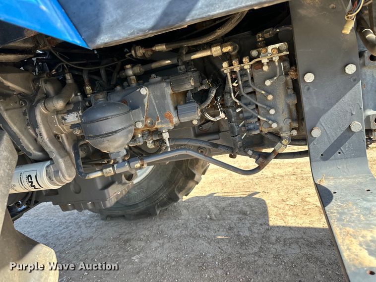 image for item OI9123 1997 Ford New Holland 8160 tractor