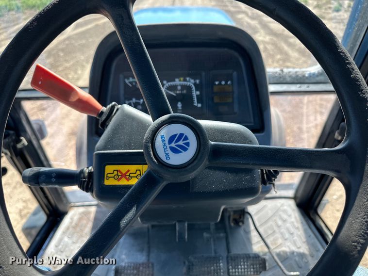 image for item OI9123 1997 Ford New Holland 8160 tractor