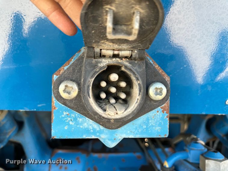 image for item OI9124 1990 Ford 6610 tractor