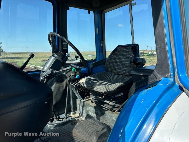 image for item OI9124 1990 Ford 6610 tractor