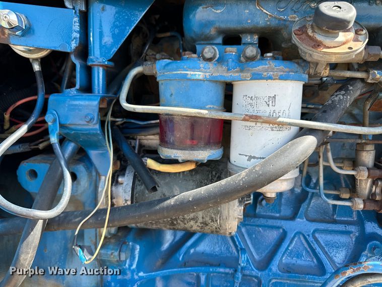 image for item OI9124 1990 Ford 6610 tractor