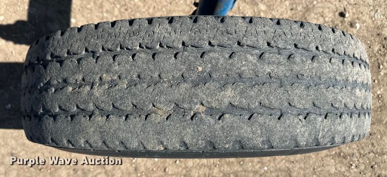 image for item OI9124 1990 Ford 6610 tractor