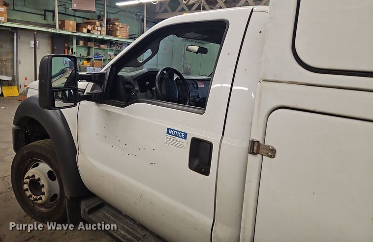 image for item OK9878 2015 Ford F450 Super Duty bucket truck