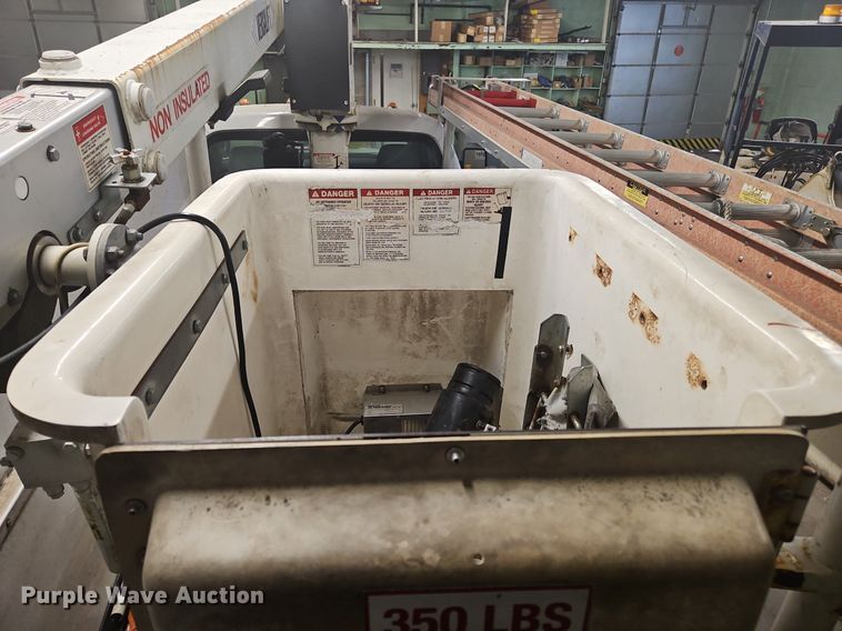 image for item OK9878 2015 Ford F450 Super Duty bucket truck