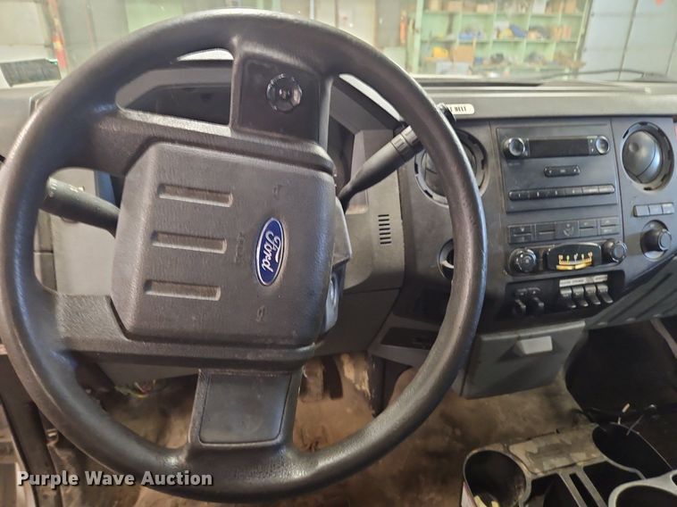 image for item OK9878 2015 Ford F450 Super Duty bucket truck