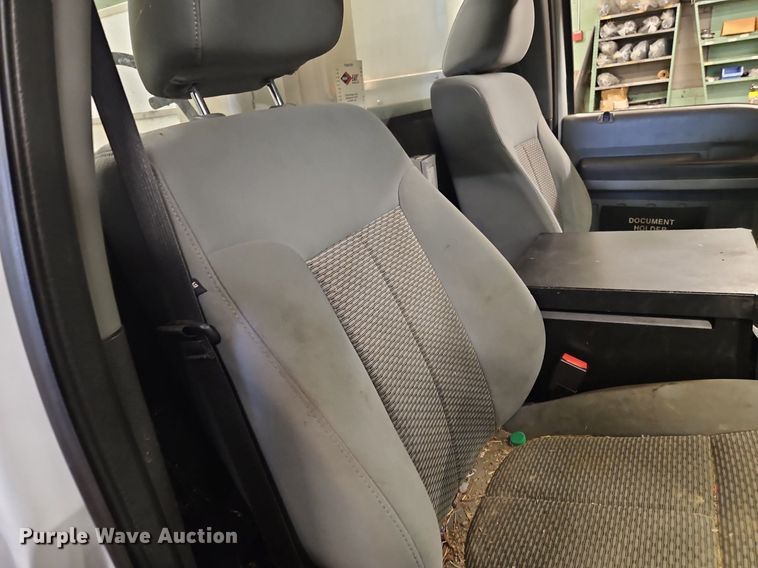 image for item OK9878 2015 Ford F450 Super Duty bucket truck