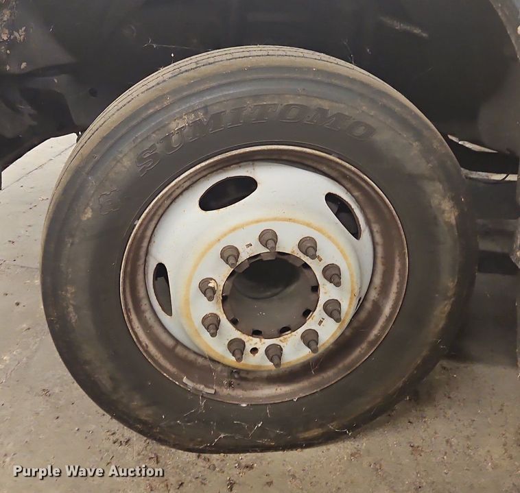 image for item OK9878 2015 Ford F450 Super Duty bucket truck