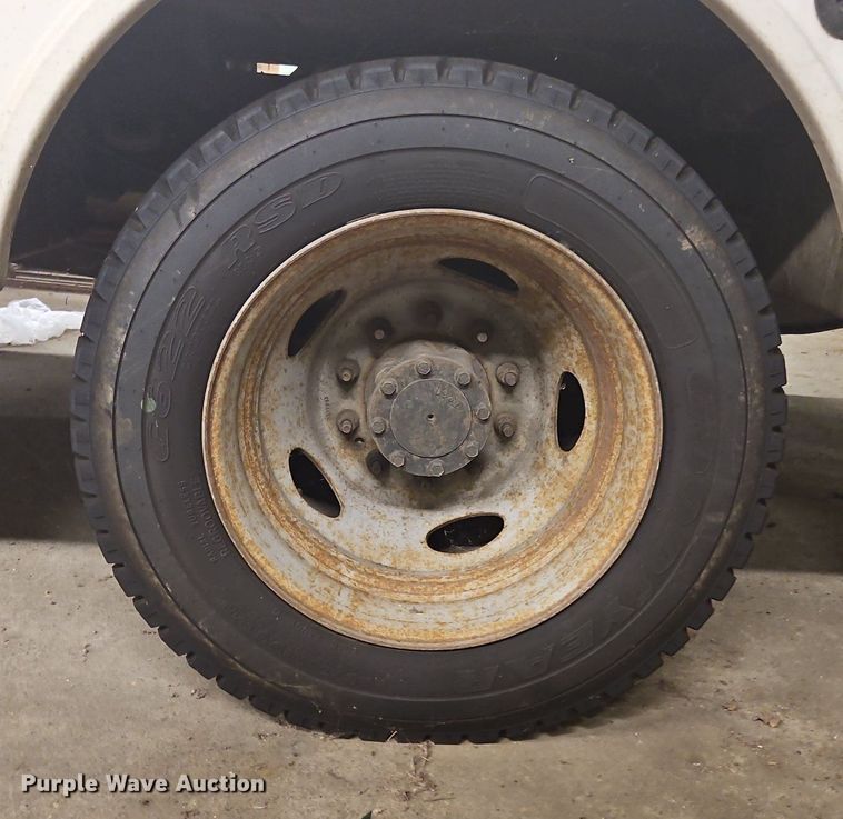 image for item OK9878 2015 Ford F450 Super Duty bucket truck