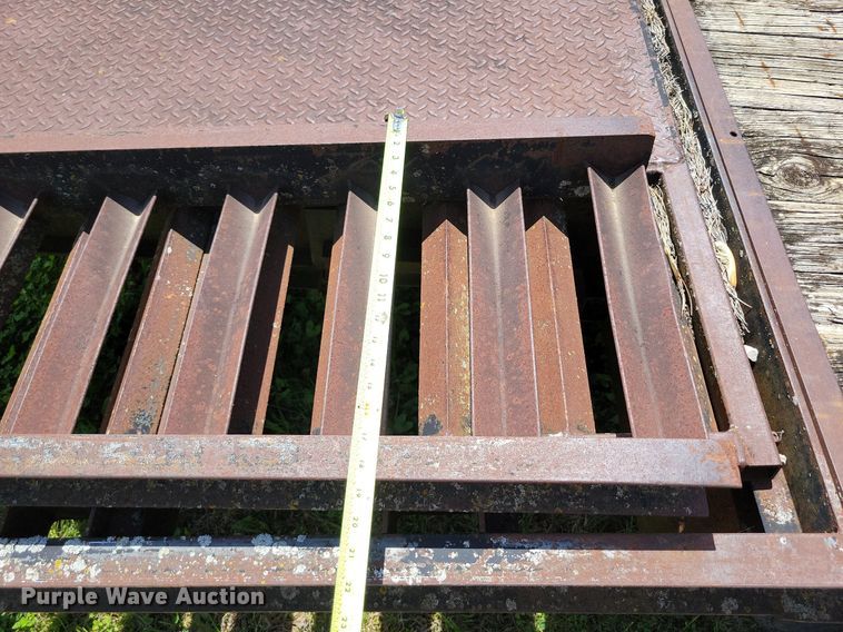 image for item DI3052 1999 Mustang equipment trailer