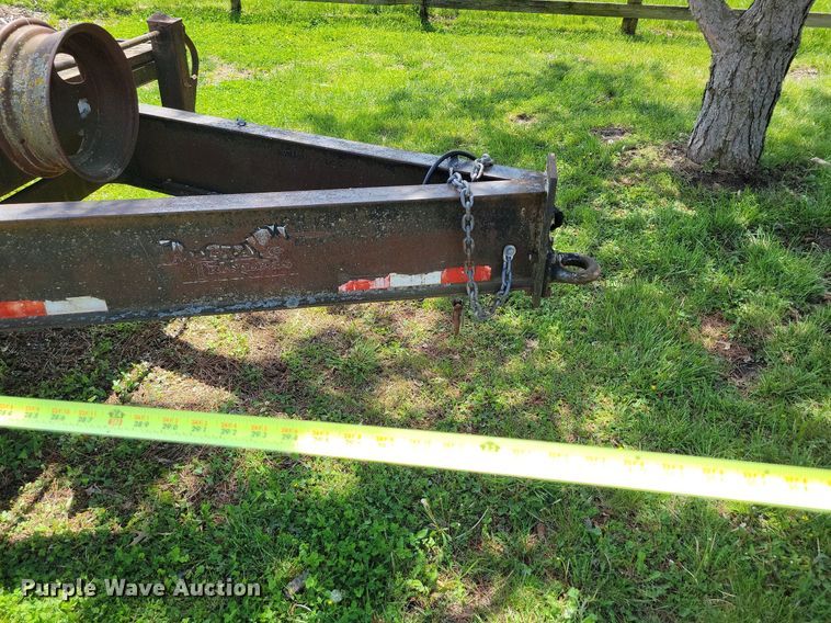 image for item DI3052 1999 Mustang equipment trailer