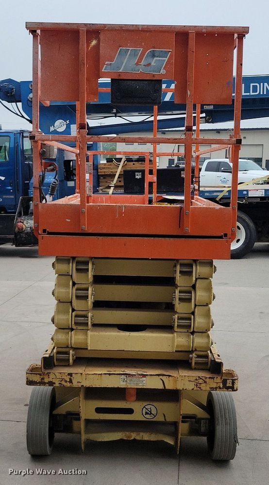 image for item DI3068 2014 JLG 3248RS scissor lift
