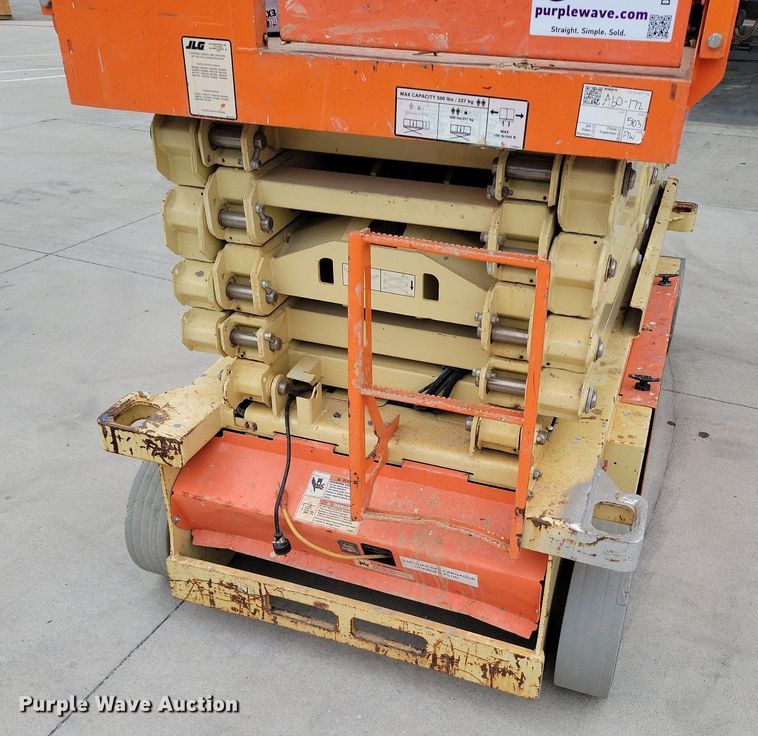 image for item DI3068 2014 JLG 3248RS scissor lift