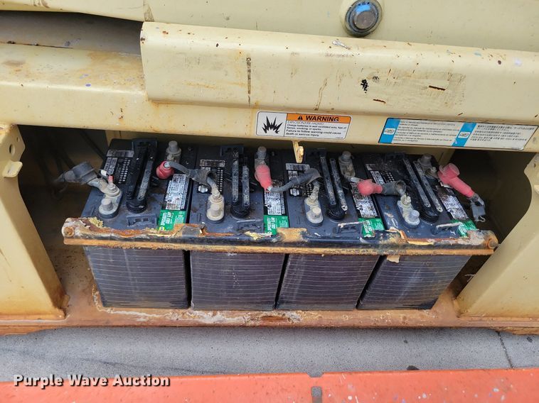 image for item DI3068 2014 JLG 3248RS scissor lift