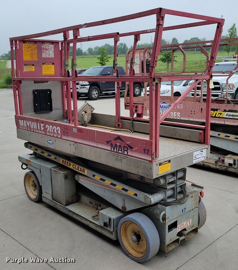 image for item DI3070 MEC 2033 scissor lift