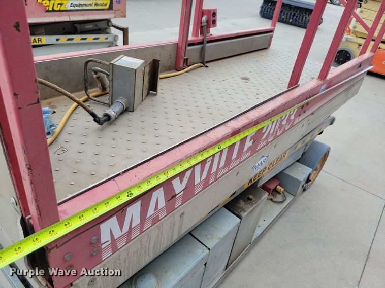image for item DI3070 MEC 2033 scissor lift