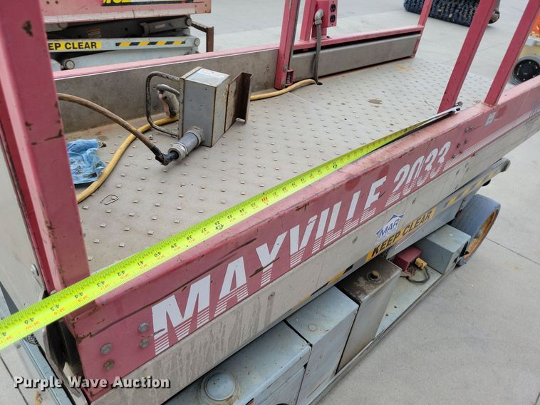 image for item DI3070 MEC 2033 scissor lift