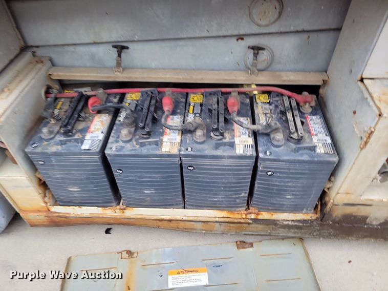 image for item DI3071 MEC 2033ES scissor lift